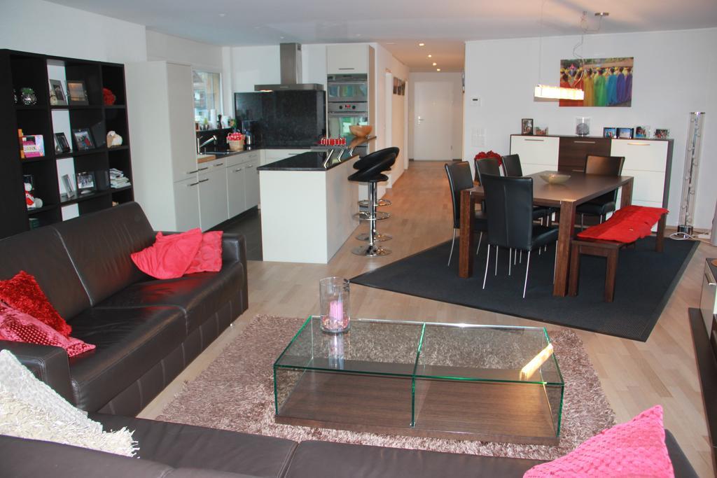 Haus Rufinis Apartment Klosters Exterior photo