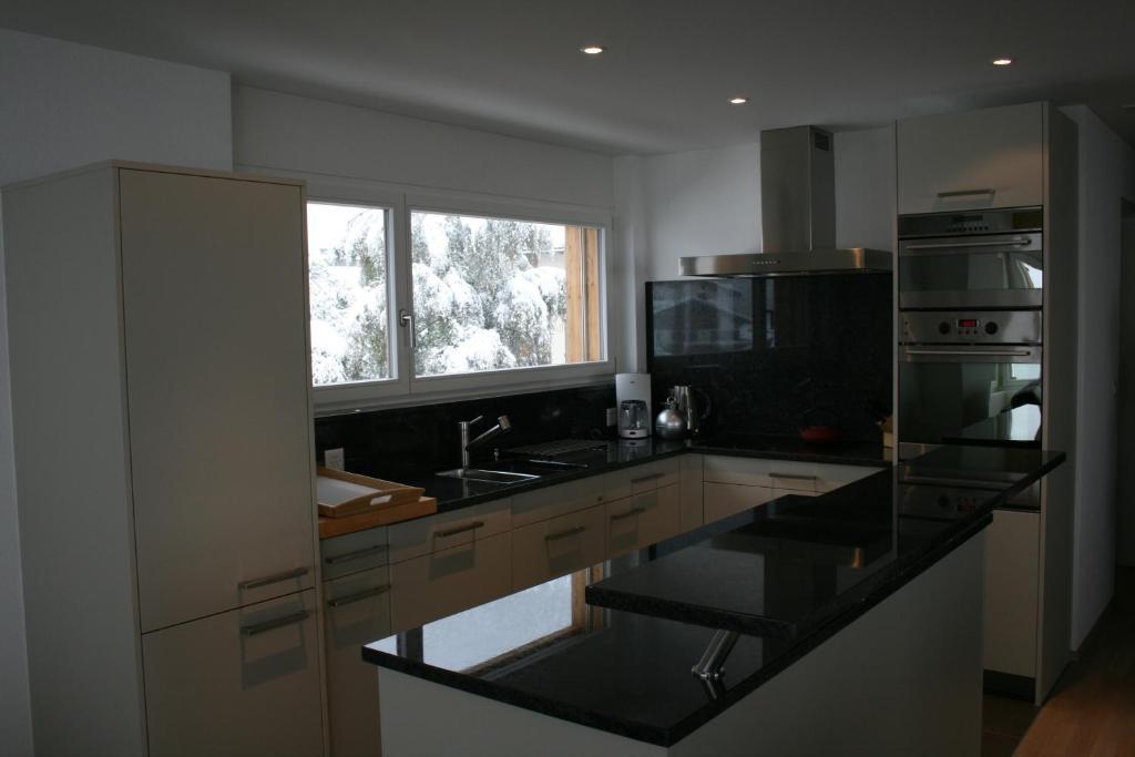 Haus Rufinis Apartment Klosters Room photo